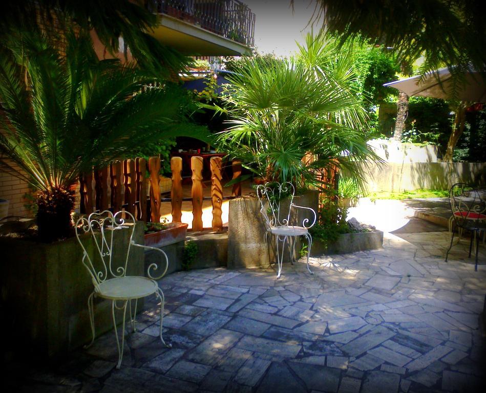 Guest House Il Limone Nascosto Roma Exterior foto