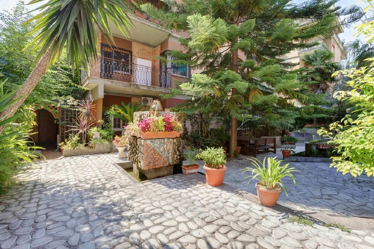 Guest House Il Limone Nascosto Roma Exterior foto